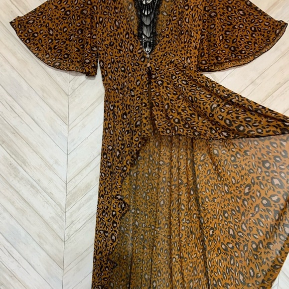 L.I.F.E Leopard Duster Women’s Kimono Animal Print Sz Small - Picture 4 of 8